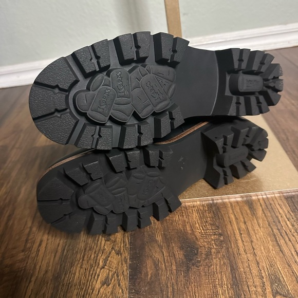 Korks | Black Boots with Chunky Sole - Picture 5 of 6